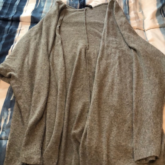 Cardigan sweater - Picture 1 of 1